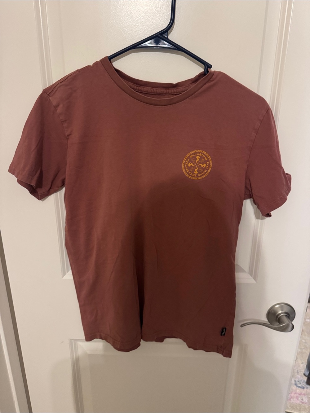 Boys Billabong Rust Short Sleeve Crewneck Tee with Yellow Chest Logo
